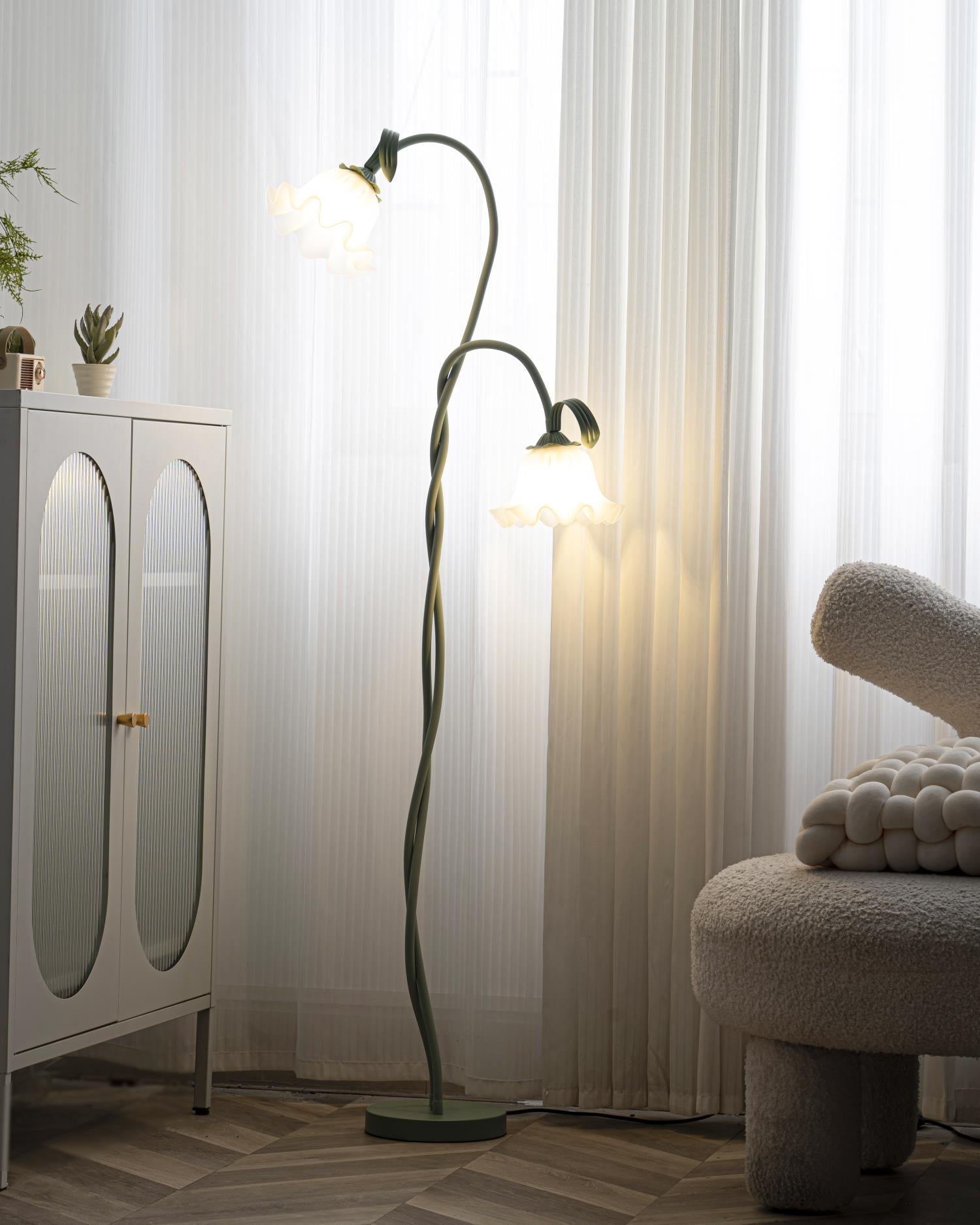 Moderne Bloemenlamp | Verlicht je Ruimte met Elegante, Bloemen Geïnspireerde Verlichting - Callirage