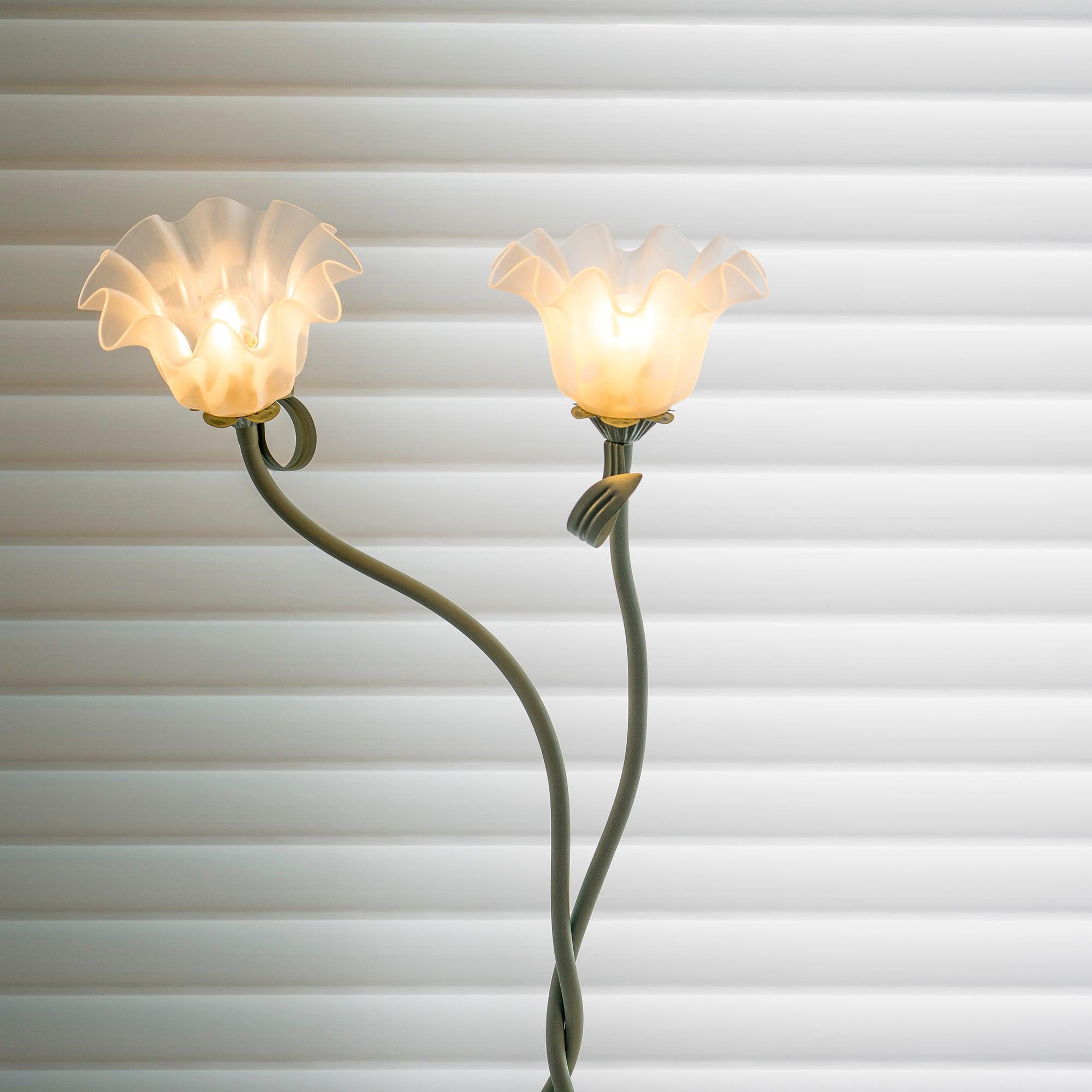 Moderne Bloemenlamp | Verlicht je Ruimte met Elegante, Bloemen Geïnspireerde Verlichting - Callirage