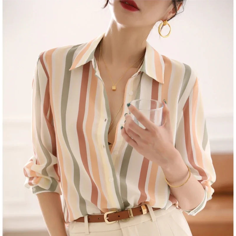 Gestreepte Satijnen Blouse voor Dames | Koreaans Geïnspireerd Vintage Strepen Ontwerp voor Kantoor & Avondkleding - Perosa