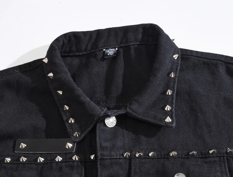 Slim Fit Mouwloos Denim Vest voor Mannen | Studded Design voor een Gedurfde, Punk Touch - Taro