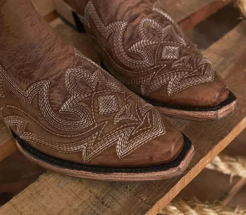 Dames Geborduurde PU Leren Hoge Hakken Cowboylaarzen | Trendy Westerse Stijl met Slangenpatroon - Harinne