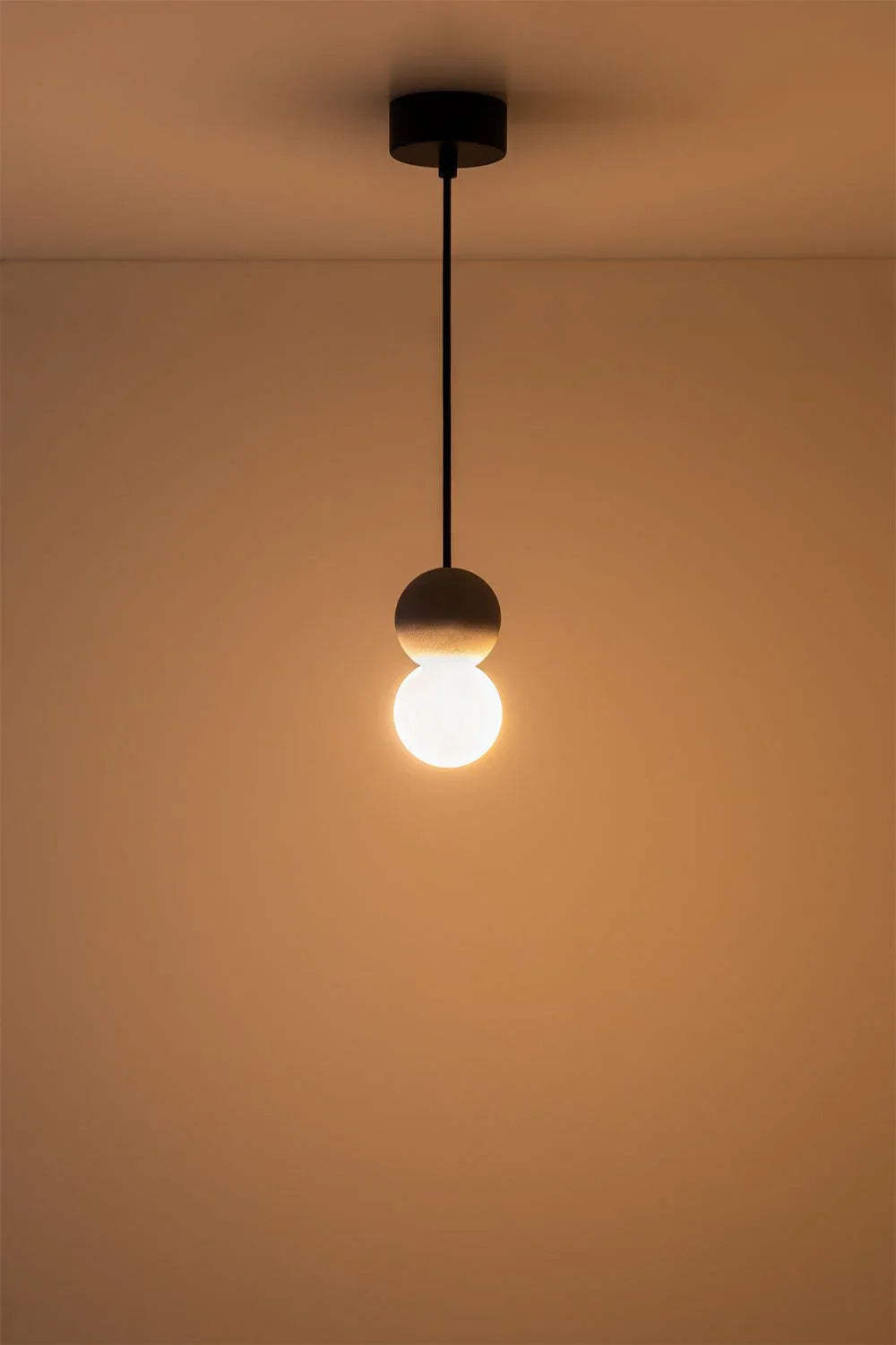 Ball lamp - Cement plafondlamp | Modern design