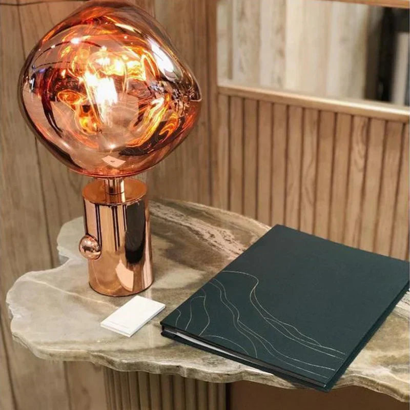 Moderne Smeltlamp | Voeg een Artistieke, Moderne Touch toe aan je Ruimte met de Lamp - Meltque